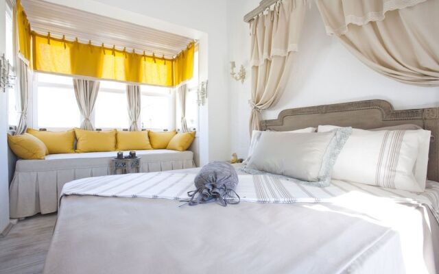 Hane Alacati Boutique Hotel
