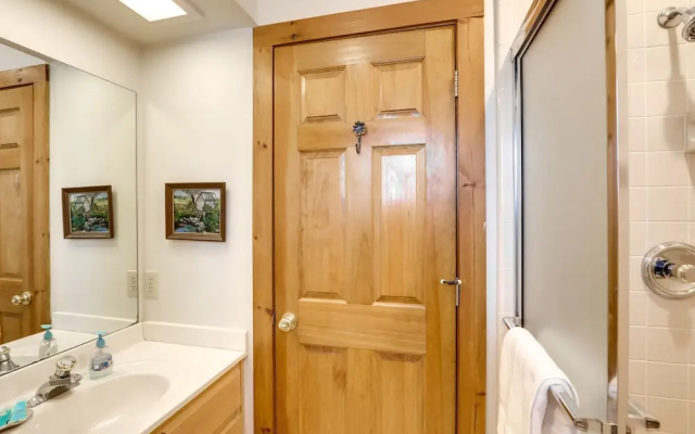 Family-friendly Jasper Cabin With Deck!