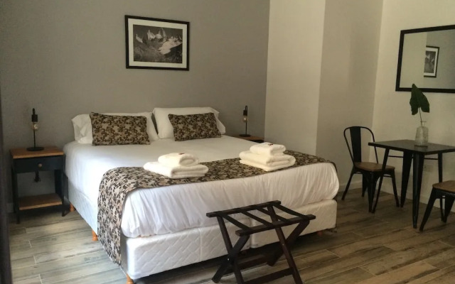 Senderos Aparts & Suites