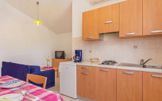 Nice Apartment With Seaview Near Beach