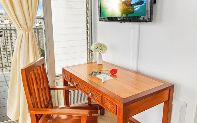 Pacific Monarch - 1 BR - Ocean & City Views