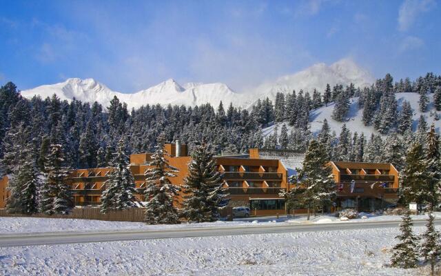 Sawridge Inn and Conference Centre