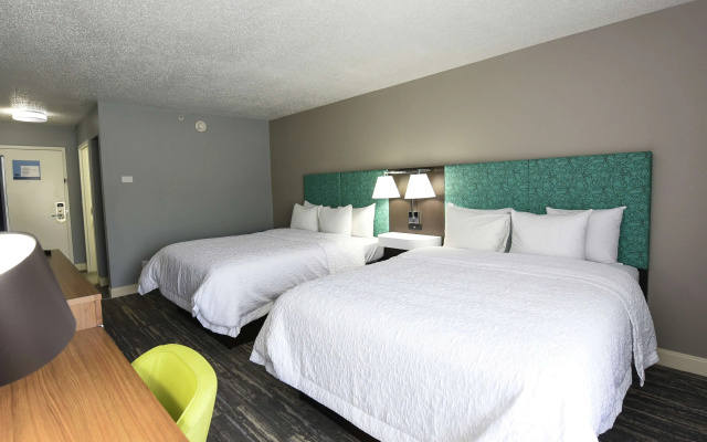 Hampton Inn Youngstown-North