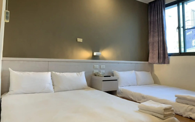 Raise Hotel Taichung