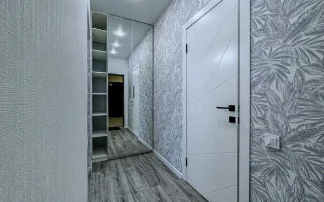 Apartments  Green FOX on Embankment Privolzhskogo Zatona, 22A