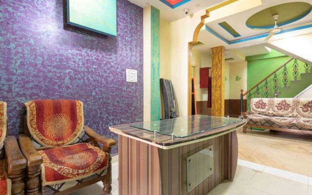 SPOT ON 40211 Hotel prakash inn