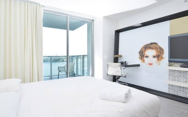 Miami World Rental - Mondrian 1220