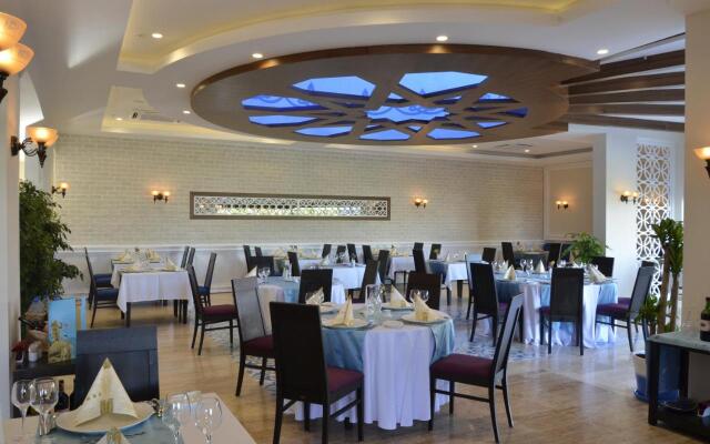 Emelda Sun Club Hotel