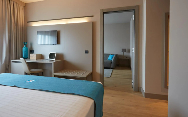 DC Hotel international