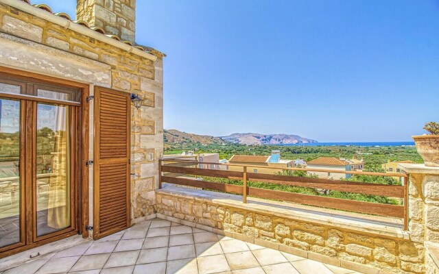 Stunning Home in Chania With Jacuzzi, Wifi and 3 Bedrooms