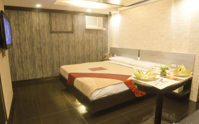 Victoria Court Las Piñas