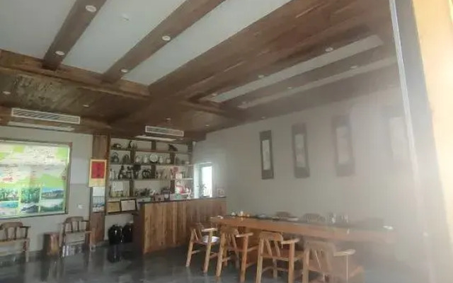 Tiantai Pinyuan Homestay