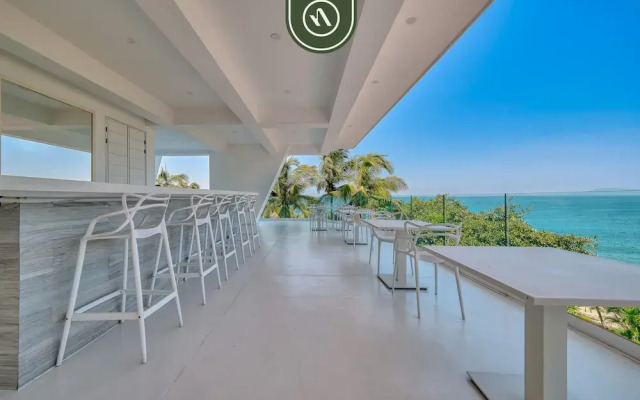 1BR Condo Near to Beach