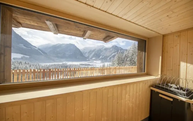 Chalet With ski Access, Neukirchen