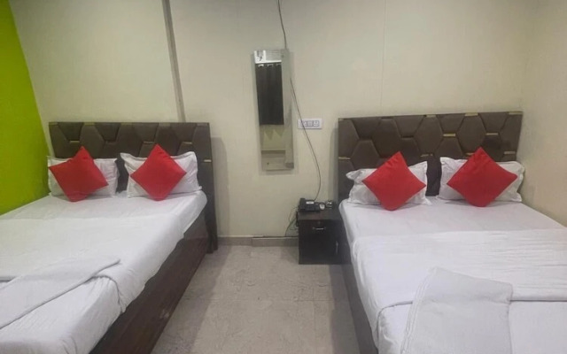 Mayur Guest House by Hiddden Heaven
