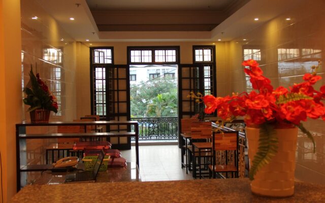 Hue Family Boutique Homestay