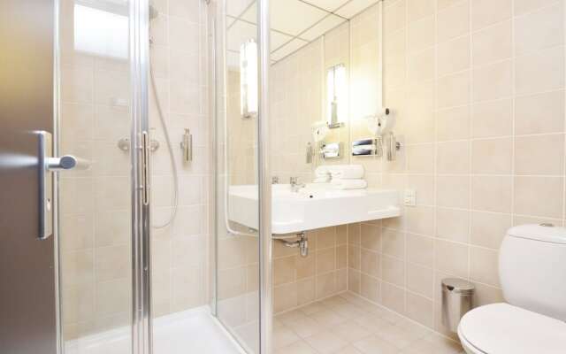 Отель Fletcher Hotel-Restaurant 's-Hertogenbosch