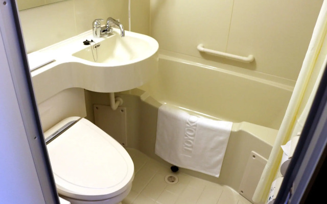 Toyoko Inn Nishi-kawaguchi-eki