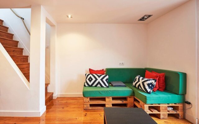 Authentic Apartment in Alfama With Terrace