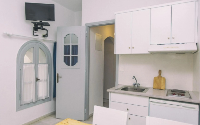 Astra Apartments
