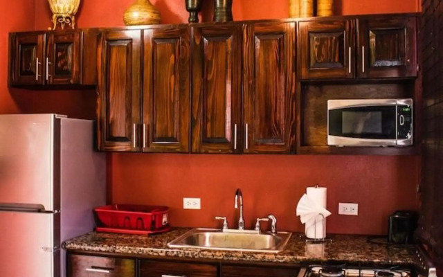 Brownstone 1