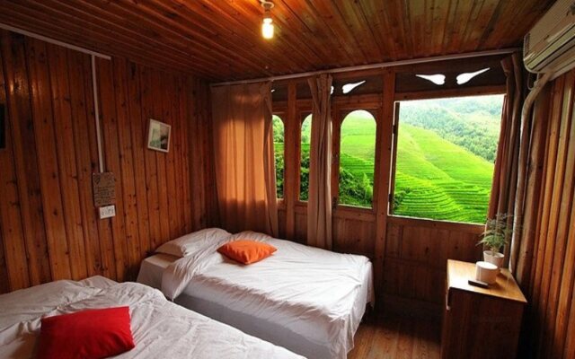 Dragon's Den Hostel in Rice Terraces