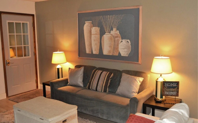 Arhaus 2 - Riverside Park
