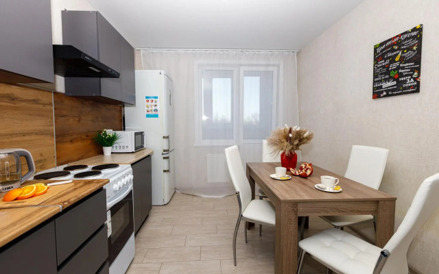 Apartment on Krasnodonskaya street 10/7 floor