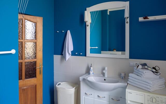 Zoya-Apart на улице Л. Некрасова 11