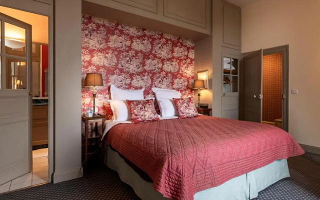 La Chapelle Saint - Martin Relais & Chateaux