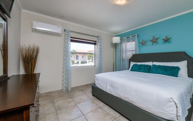 Stylish Villa, Private Pool, Bbq, Privacy