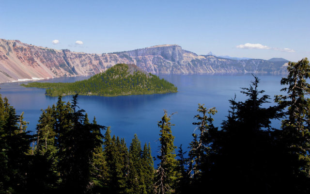 Crater Lake Lodge - Inside the Park