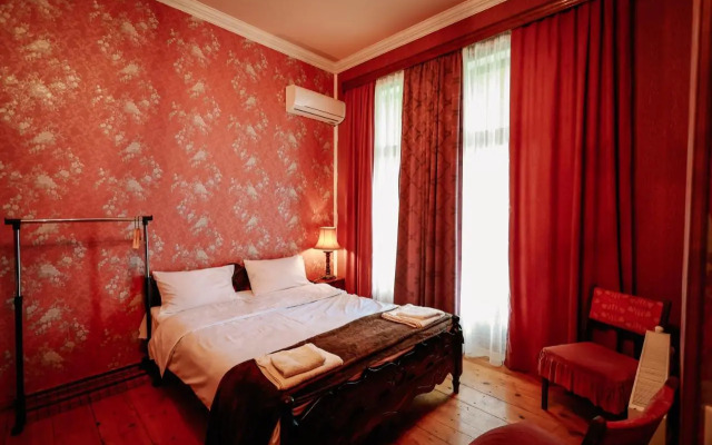 Guest house Evdoshvili St N5