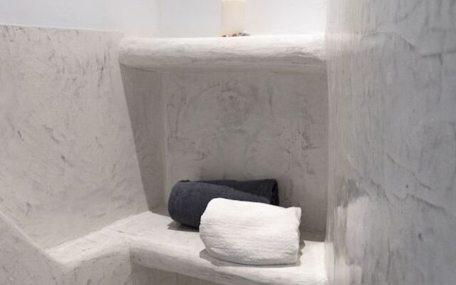Demilmar Luxury Suites