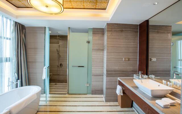 Crowne Plaza Hefei by IHG