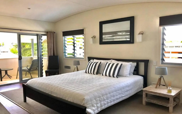 Jades on Lawson 2 – Guest Rooms – Byron Bay