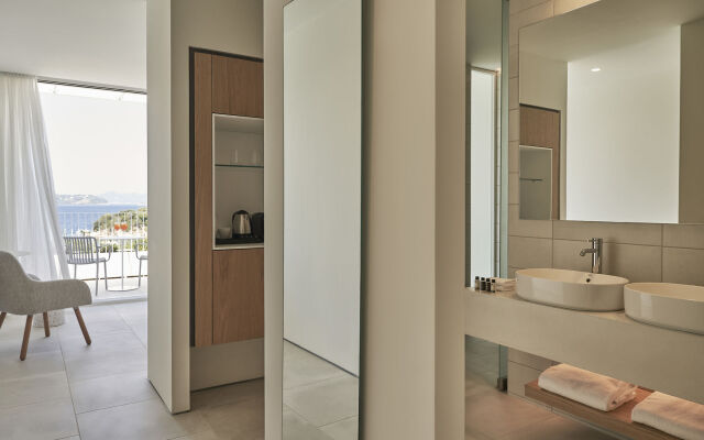 Radisson Resort Plaza Skiathos