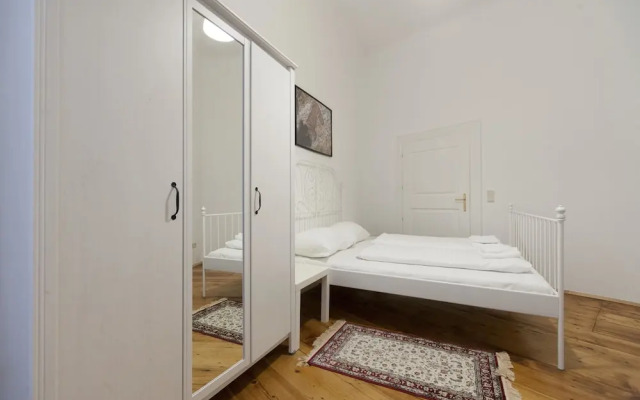 Heart of Vienna Home