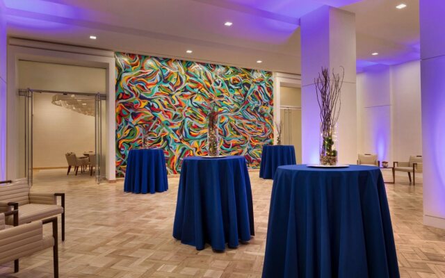 Hotel Indigo Atlanta Downtown by IHG