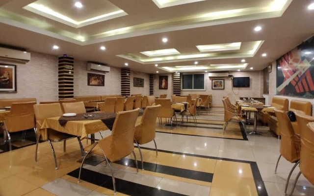 Hotel Purple Orchid