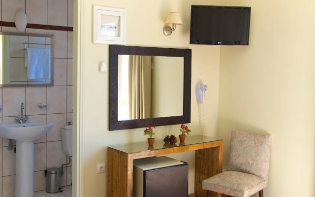 Hotel Karthea