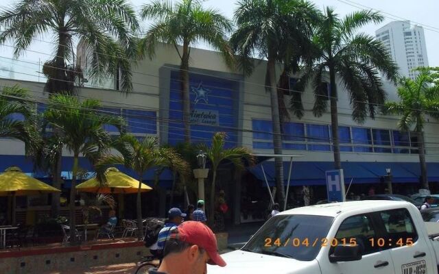 Mintaka Hotel Lounge