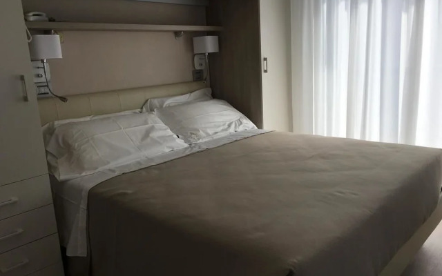 Hotel Novella