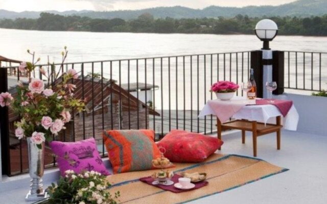 The Royal Chiangkhan Boutique Hotel