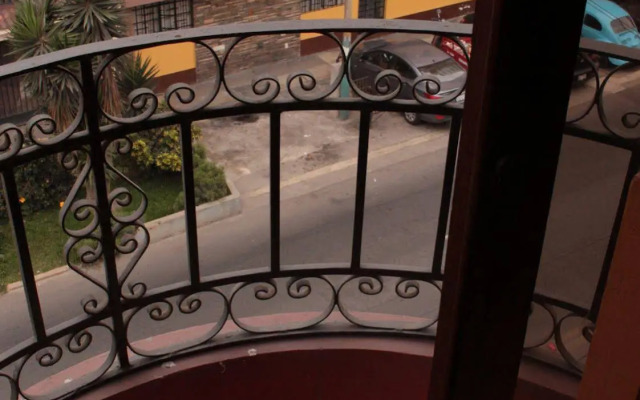 Pretty House Hostel