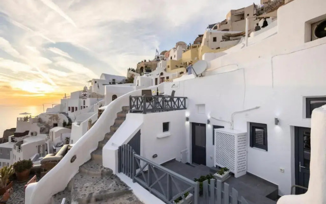 White Side Suites