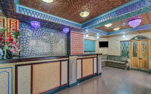 Snow Palace Hotel