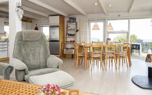 8 Person Holiday Home in Lemvig-by Traum