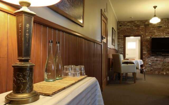 Waipiata Country Hotel