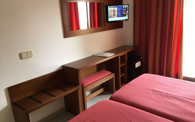 Hotel Amoros